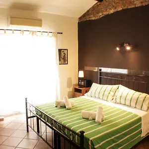 Sixtythree Bed & Breakfast