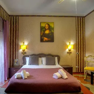 Art Domus Reale Bed & Breakfast